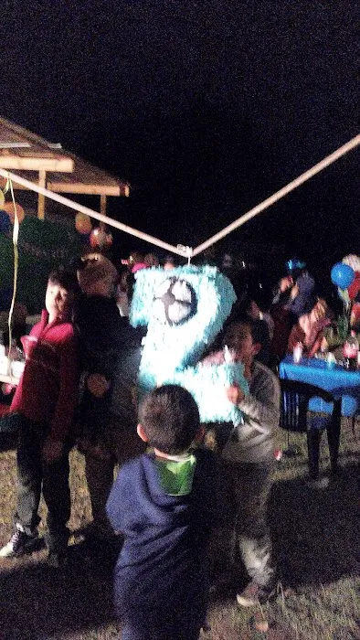 Joe's Mobile Home Park Picture 9