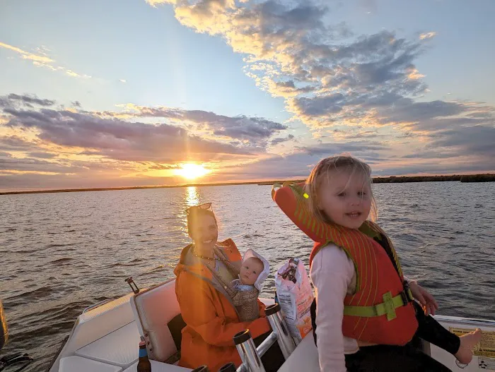 I'm on Vacation - Lodge + RV Retreat Picture 4