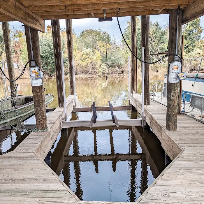 I'm on Vacation - Lodge + RV Retreat Picture 8