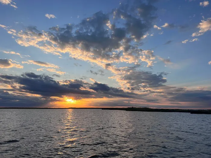 I'm on Vacation - Lodge + RV Retreat Picture 2