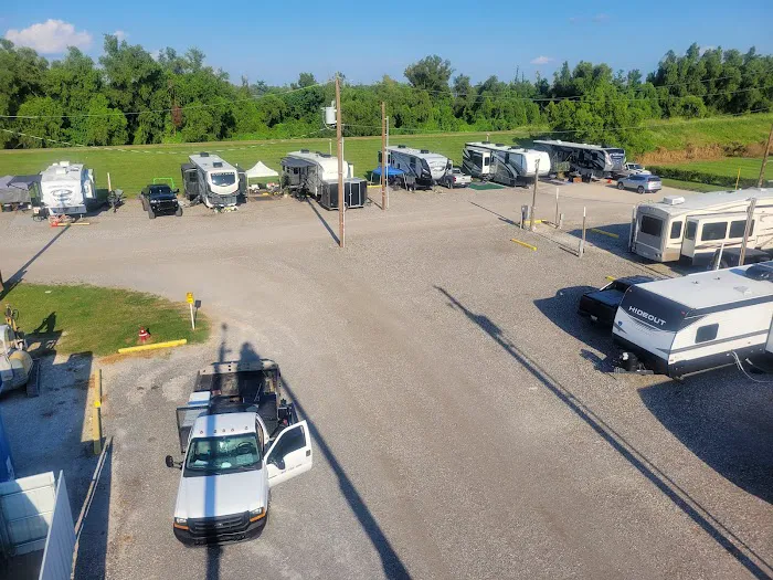 Cruisers RV Parks Picture 10