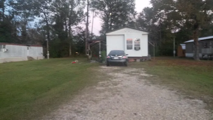 Blackwells Mobile Home Park Picture 2