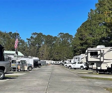 Lakeside RV Resort by Rjourney