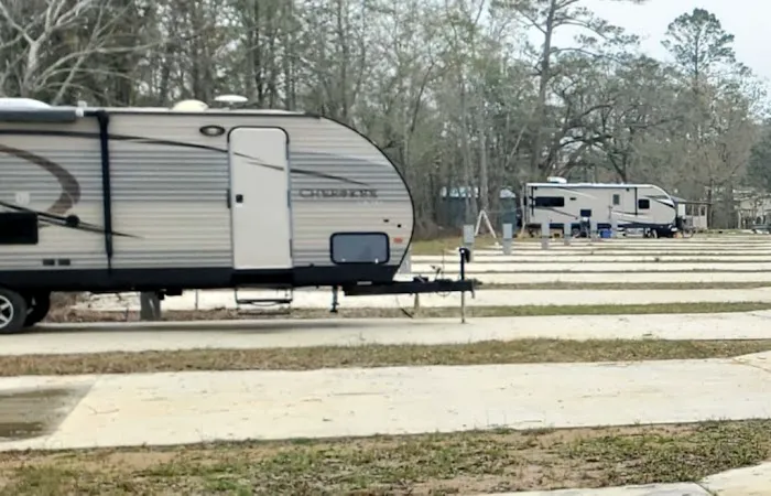 Lagniappe RV Picture 8