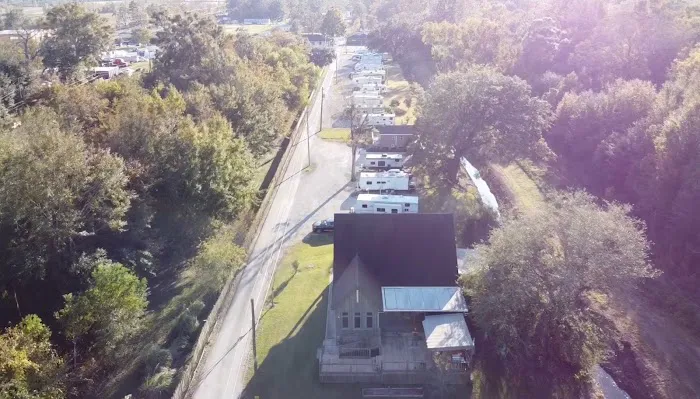 Luling RV Park Picture 2