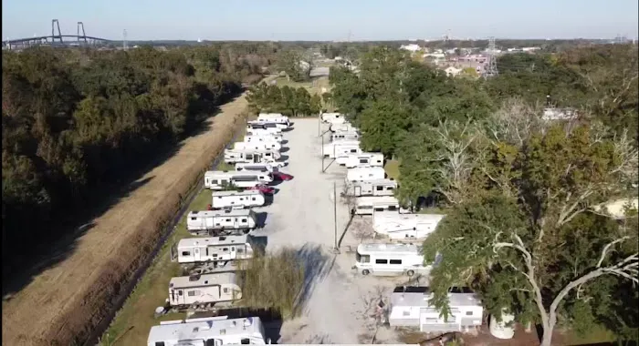 Luling RV Park Picture 1