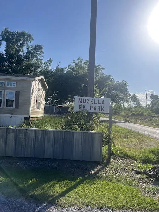 Mozella RV Park Picture 4