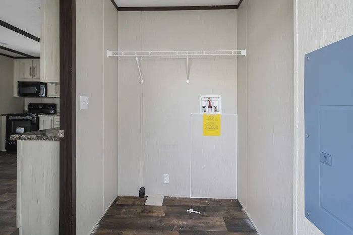 Courtney Run Mobile Home Park Picture 7