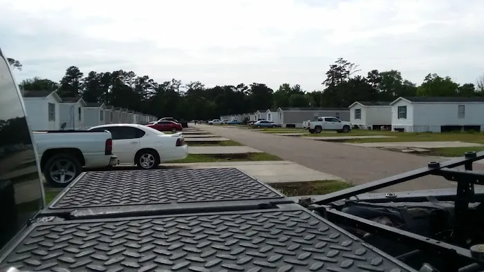 Denham Springs Mobile Home Park Picture 9