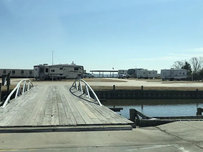 Bayou Oasis RV Park Picture 1