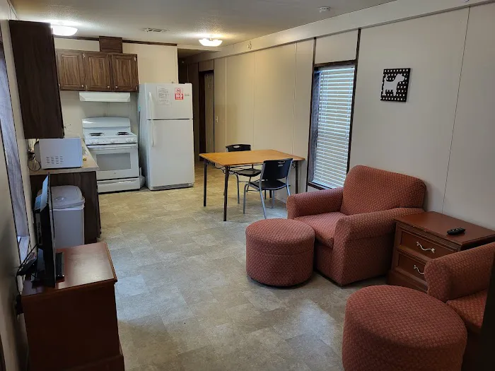 R & S Mobile Home & RV Park Picture 4