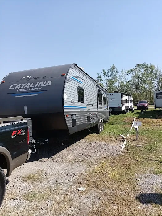 R & S Mobile Home & RV Park Picture 10