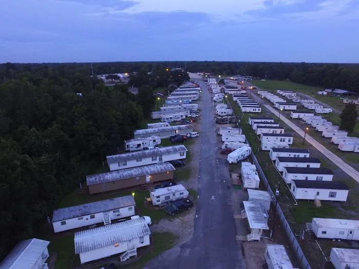 R & S Mobile Home & RV Park Picture 9