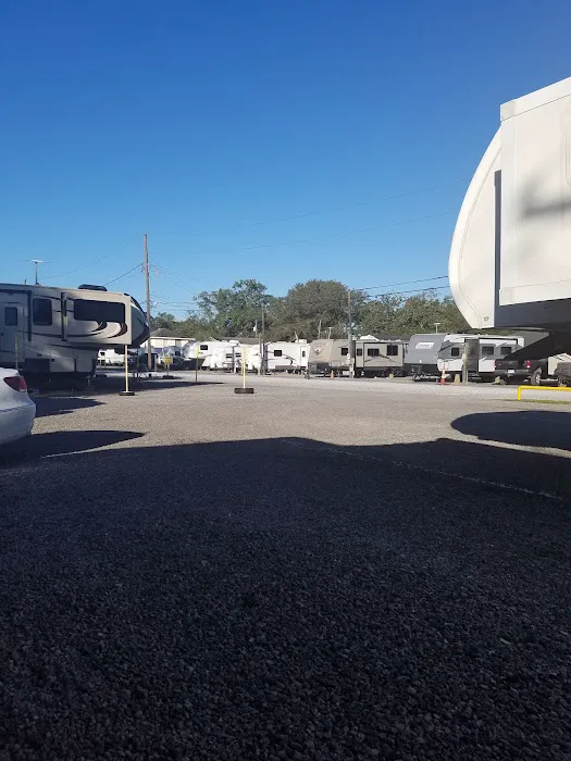 LaPlace Riverside RV Park LLC Picture 3