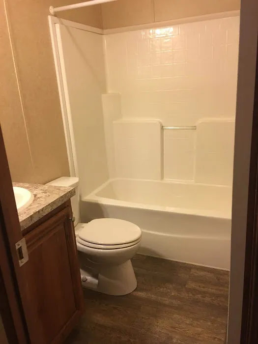 Tate Road Mobile Home / RV Park Picture 7