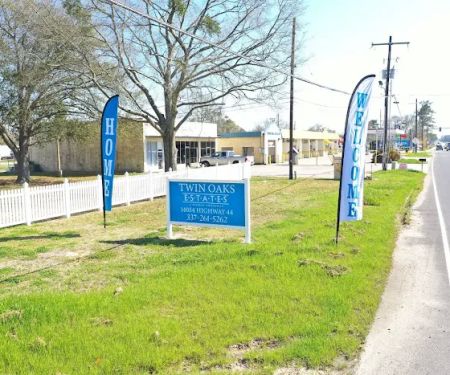 Twin Oaks Mobile Home Community
