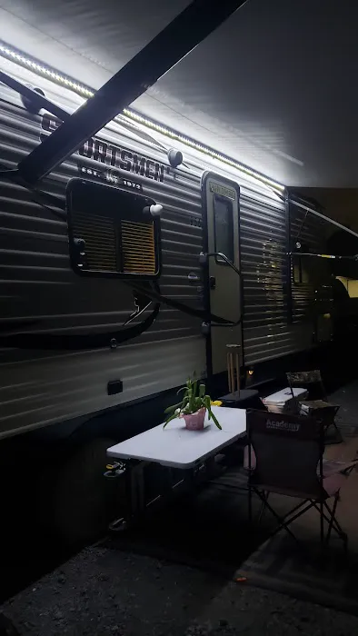 Coosie's R.V. Park Picture 10