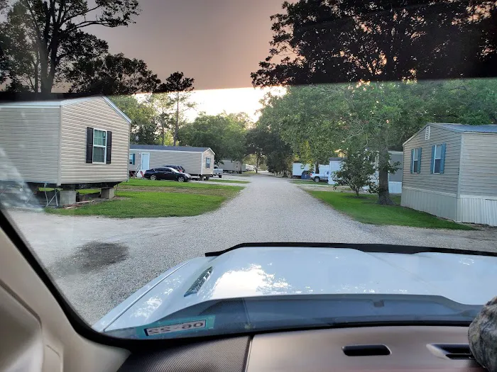 Fairhaven trailer park Picture 3