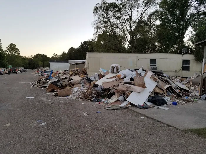 Four Seasons Mobile Home Park Picture 4