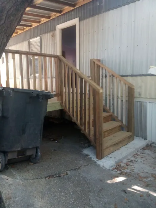 Cedarcrest Southmoor Mobile Home Picture 2