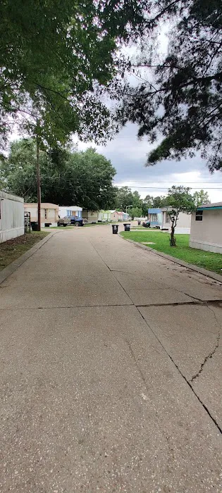 Riverland Park of Baton Rouge Picture 5