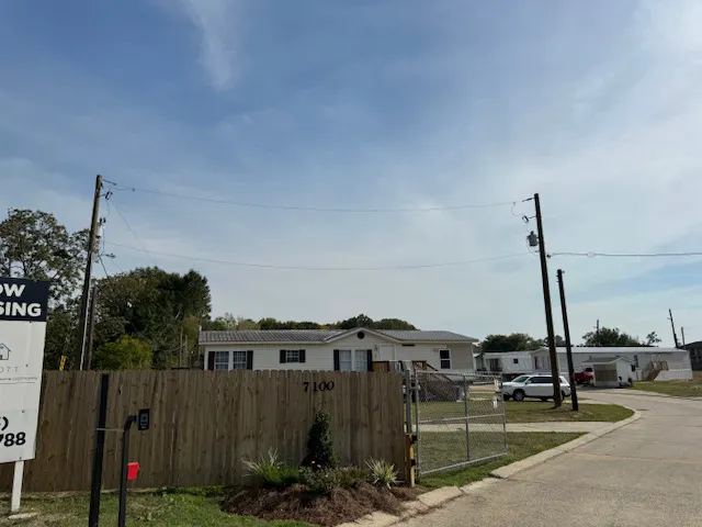 Prescott Place Mobile Home Park Picture 4