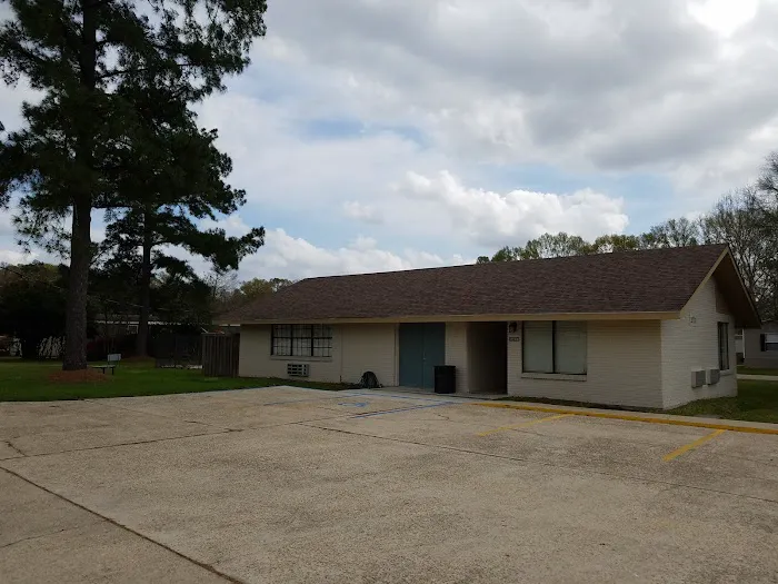 Little Lake Estates Picture 3