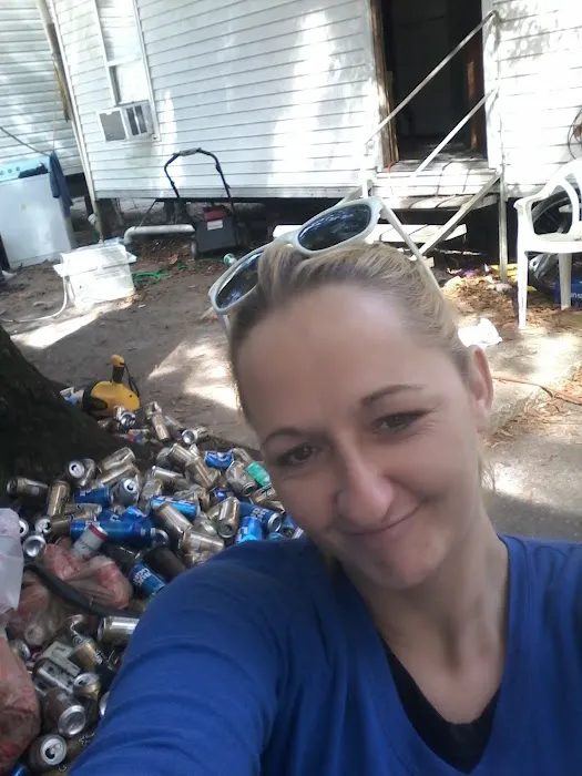 Capital Mobile Home Park Picture 1