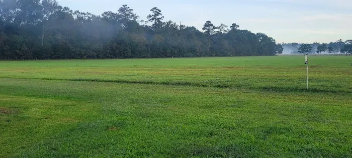 Country Breeze Mobile Home Park Picture 7