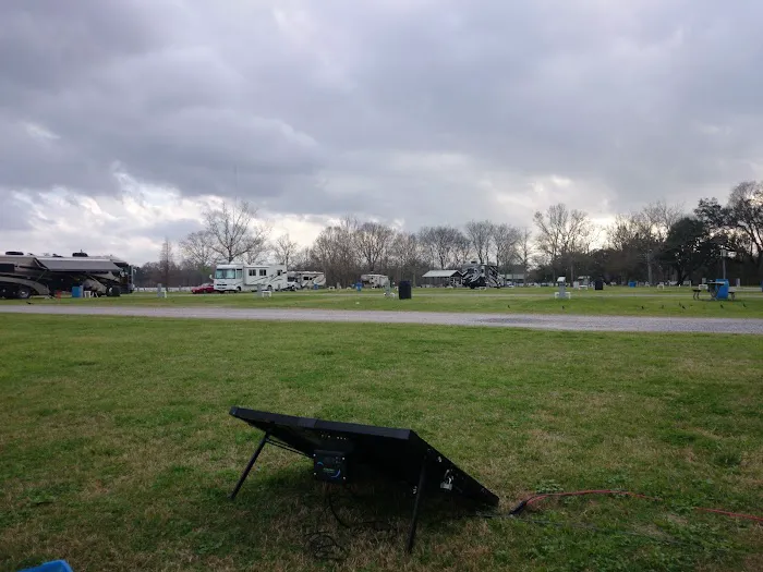 Farr Park RV Campground Picture 7