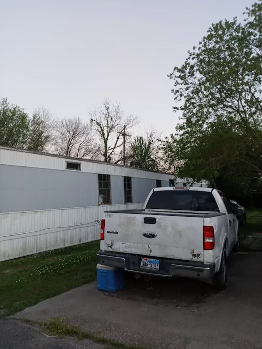 Trailer Park Picture 9