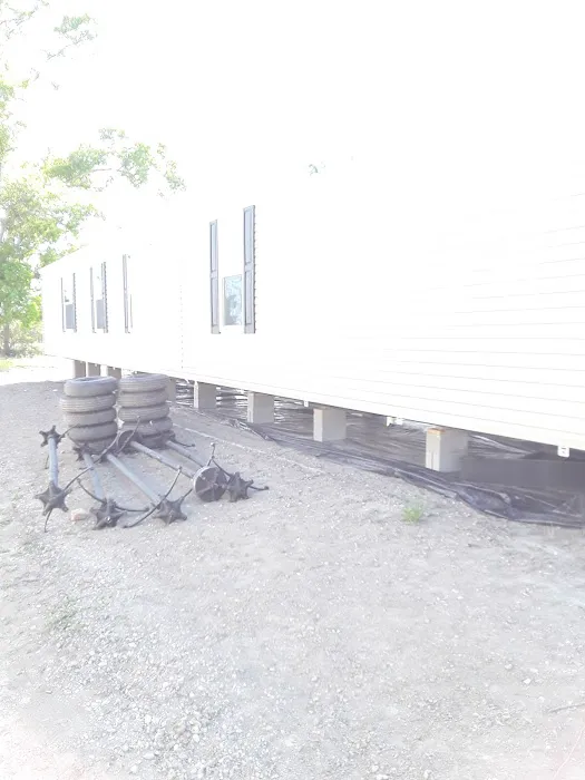 My Hand Trailer Park Picture 3