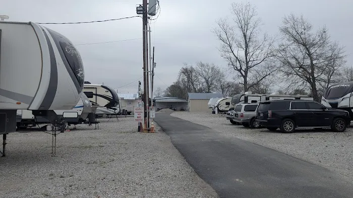 SWEET WATER RV PARK Picture 8