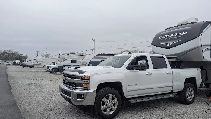 SWEET WATER RV PARK Picture 7