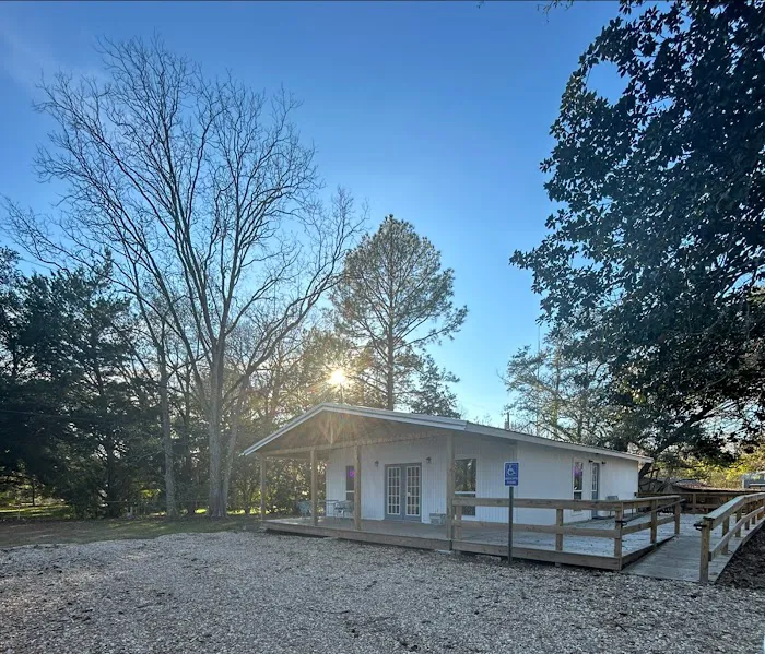 Shelby J's Rv Park Picture 3