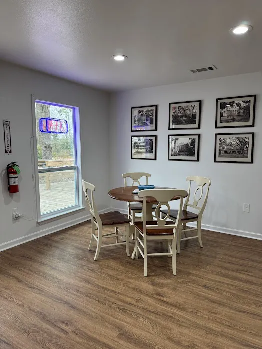 Shelby J's Rv Park Picture 7