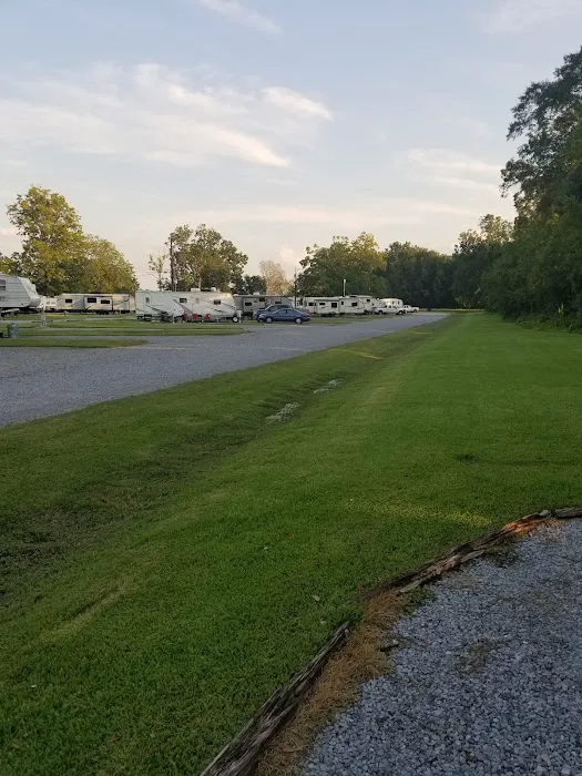Cajun Country RV Park of Port Allen Louisiana Picture 5