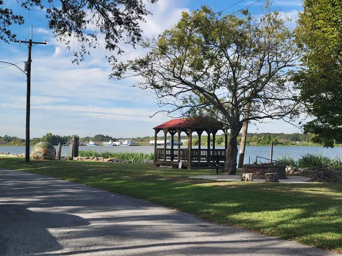 Cajun Country RV Park Picture 4