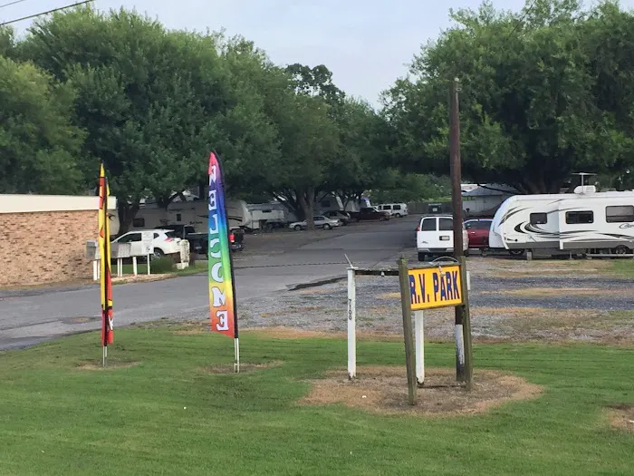 Morgan City RV Park Picture 5