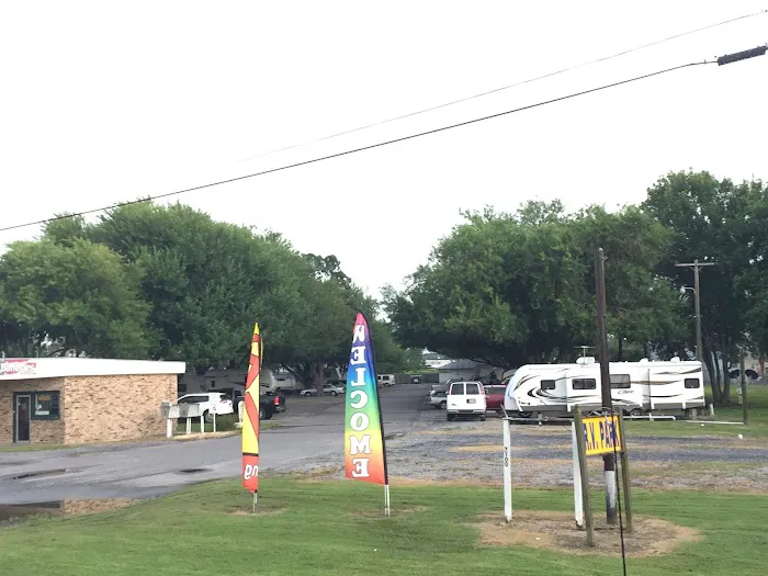 Morgan City RV Park Picture 6