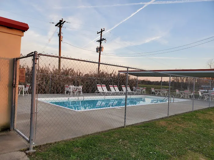 Poche's Rv Park & Fish-N-Camp Picture 1