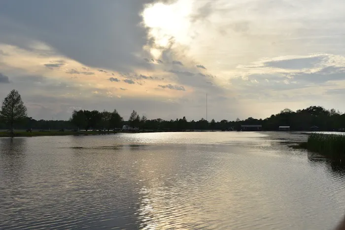 Poche's Rv Park & Fish-N-Camp Picture 6