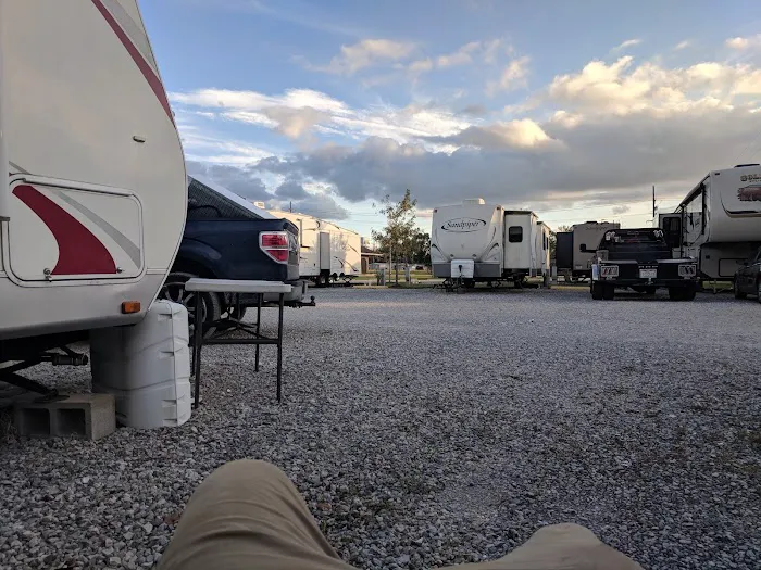 Amelia RV Park Picture 1