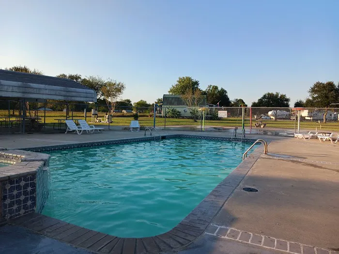 BON TEMPS RV PARK INC Picture 2