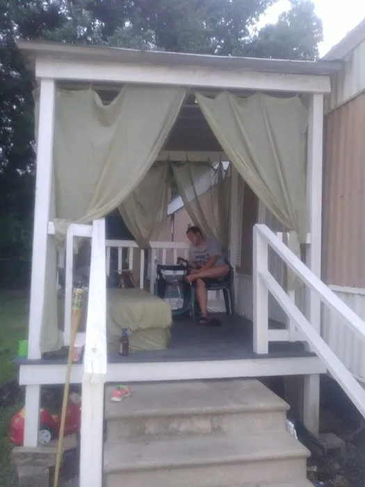 My Place Mobile Home Park Picture 7