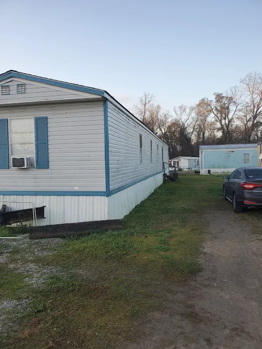 My Place Mobile Home Park Picture 3