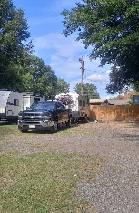 Alice's RV Park Picture 1