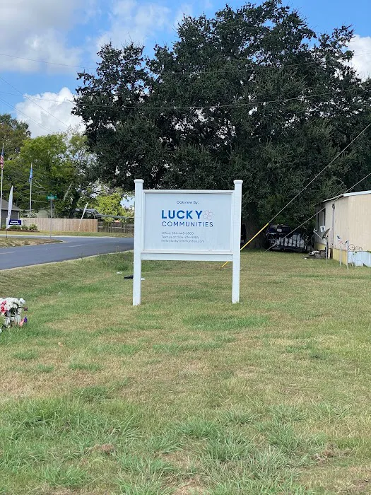 Oakview Mobile Home Park Picture 2