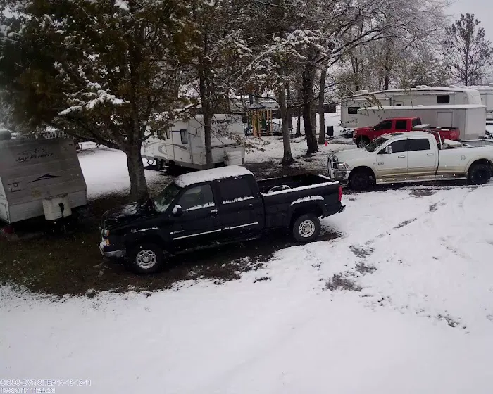 Mary's R.V. Park Picture 2