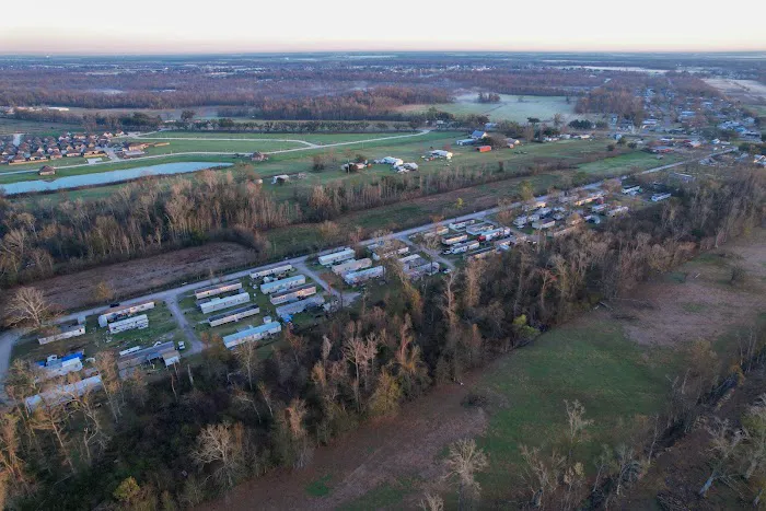 Remwood Mobile Home Park Picture 2